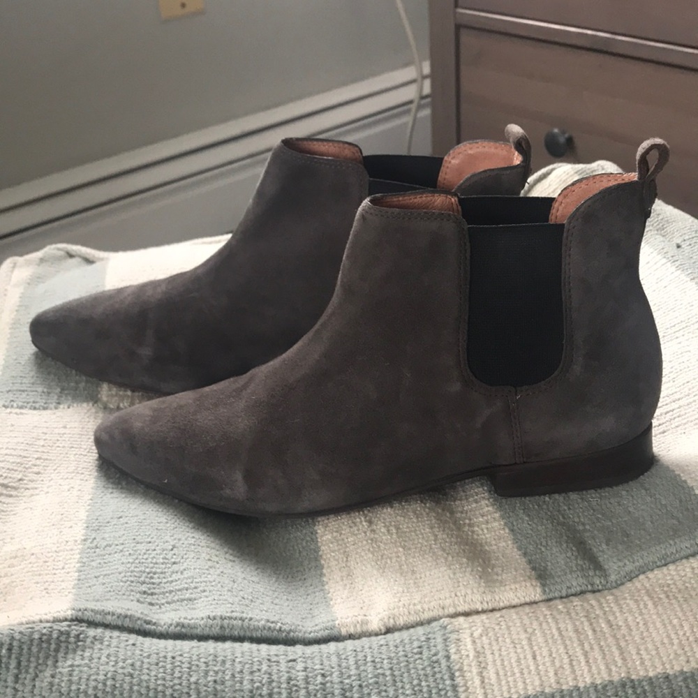 Madewell Chelsea Ankle Boots